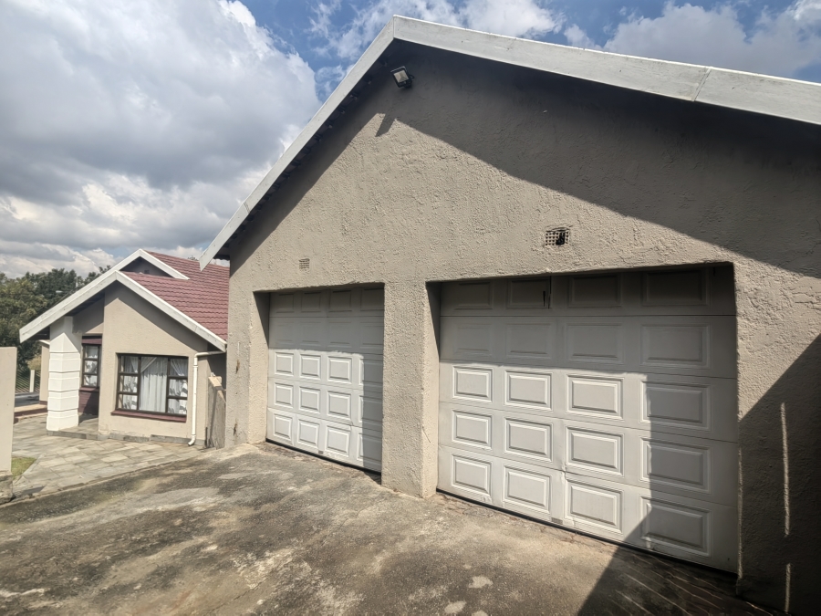 3 Bedroom Property for Sale in Laversburg Gauteng
