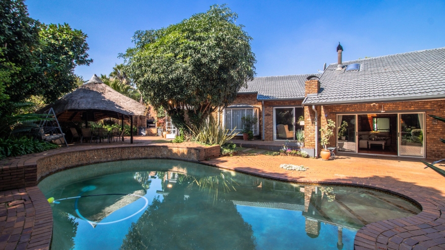 3 Bedroom Property for Sale in Bedfordview Gauteng