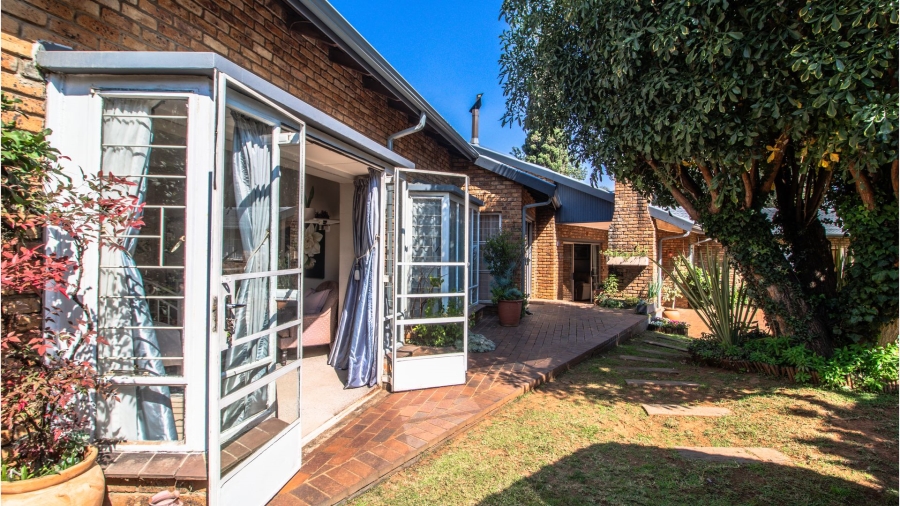 3 Bedroom Property for Sale in Bedfordview Gauteng