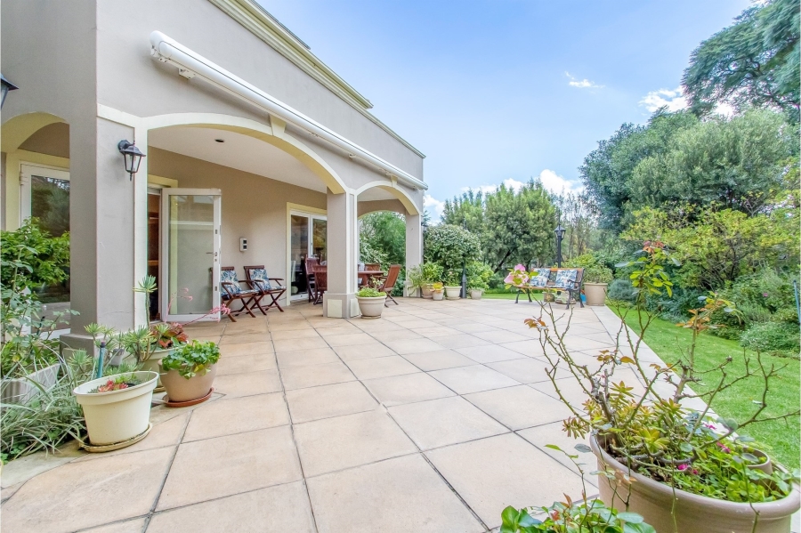 3 Bedroom Property for Sale in Saxonwold Gauteng