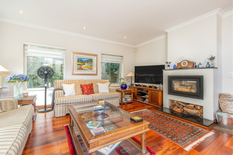 3 Bedroom Property for Sale in Saxonwold Gauteng