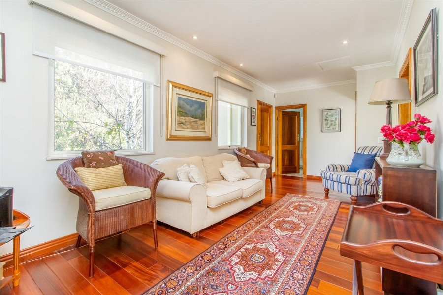 3 Bedroom Property for Sale in Saxonwold Gauteng