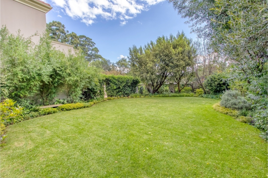 3 Bedroom Property for Sale in Saxonwold Gauteng
