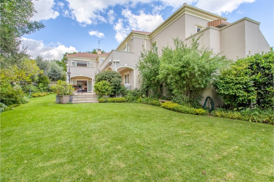 3 Bedroom Property for Sale in Saxonwold Gauteng