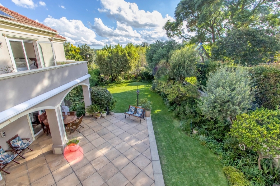 3 Bedroom Property for Sale in Saxonwold Gauteng