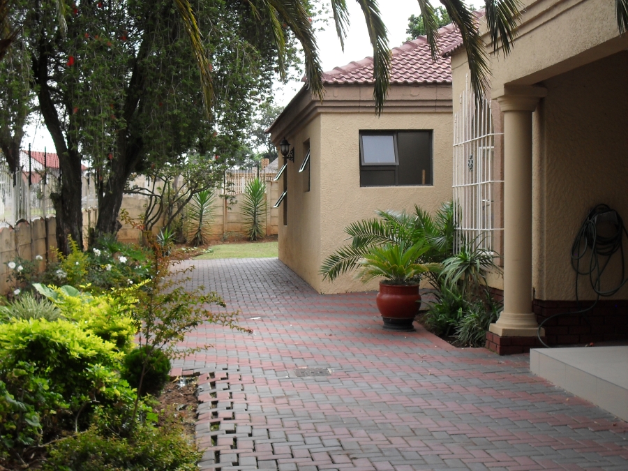 4 Bedroom Property for Sale in Marlands Gauteng