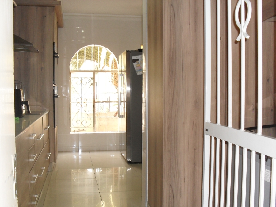 4 Bedroom Property for Sale in Marlands Gauteng
