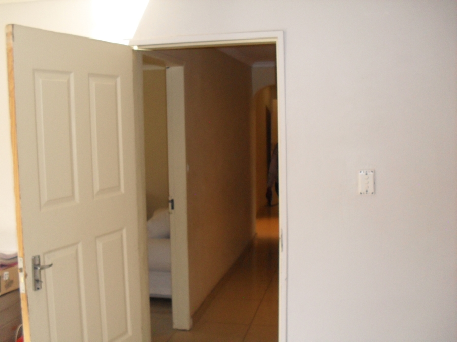 4 Bedroom Property for Sale in Marlands Gauteng