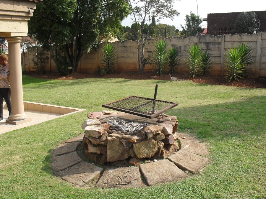 4 Bedroom Property for Sale in Marlands Gauteng