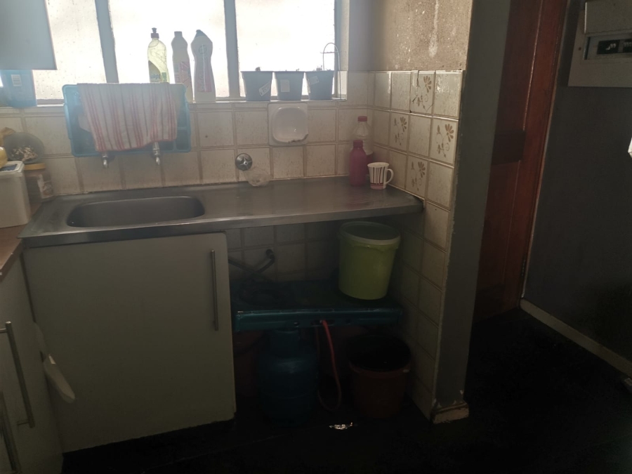 2 Bedroom Property for Sale in Gezina Gauteng