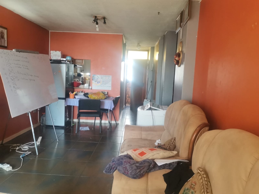 2 Bedroom Property for Sale in Gezina Gauteng