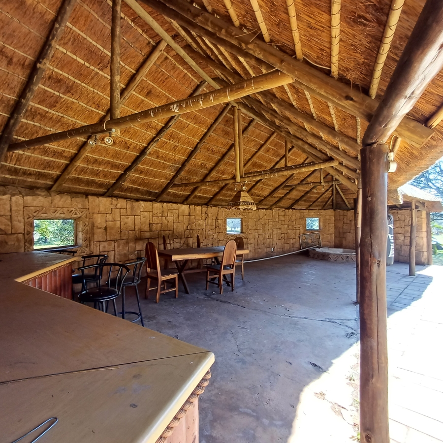 5 Bedroom Property for Sale in Blue Saddle Ranches Gauteng