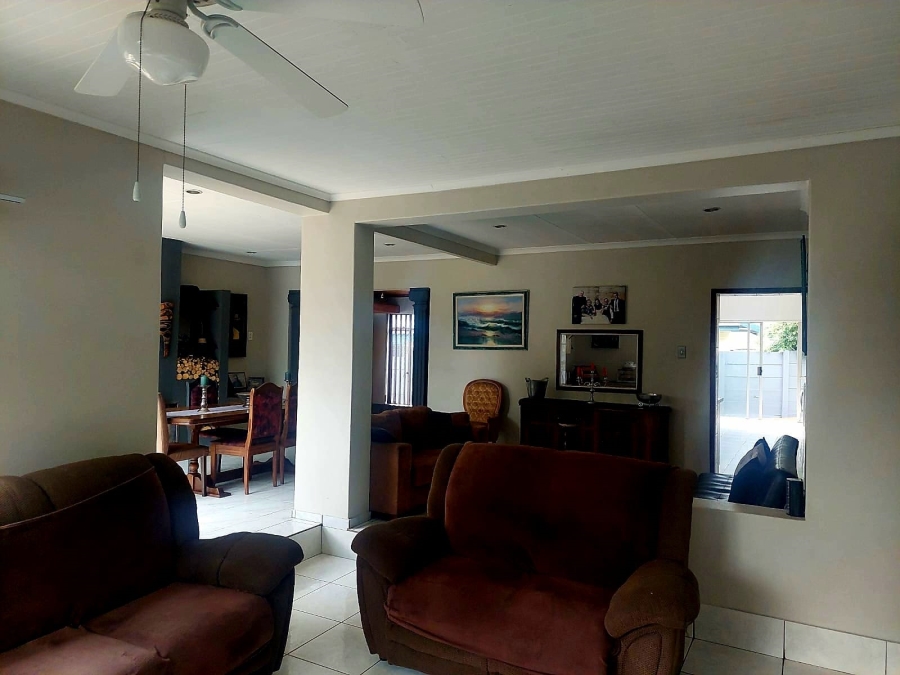 3 Bedroom Property for Sale in Visagie Park Gauteng