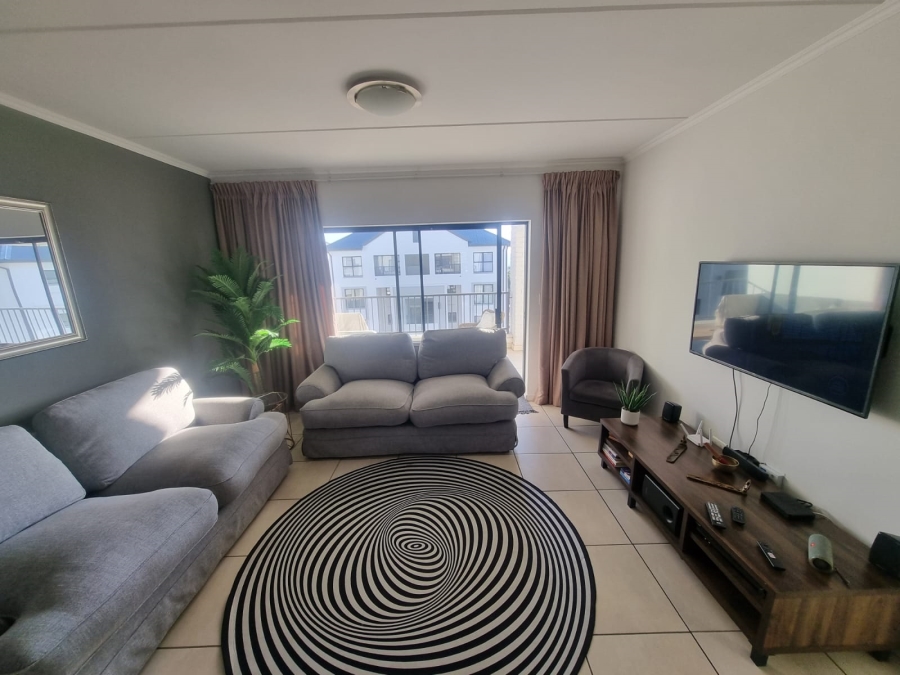 2 Bedroom Property for Sale in Greenstone Hill Gauteng