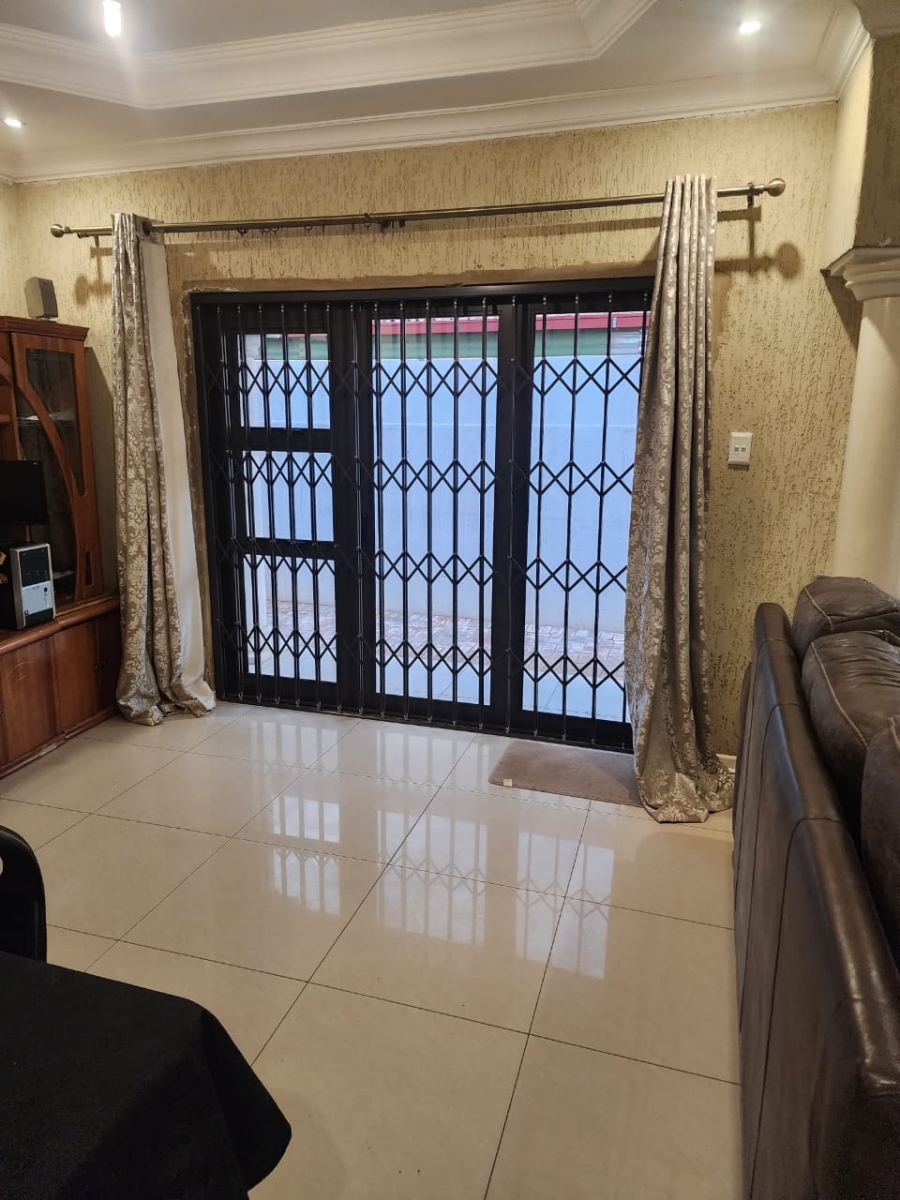 4 Bedroom Property for Sale in Sebokeng Zone 10 Gauteng