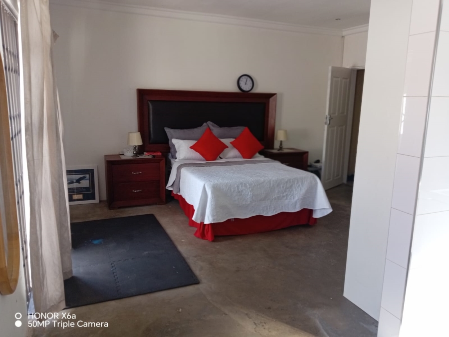 4 Bedroom Property for Sale in Sebokeng Zone 10 Gauteng