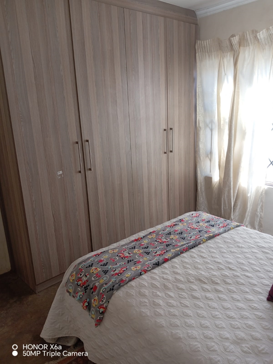 4 Bedroom Property for Sale in Sebokeng Zone 10 Gauteng