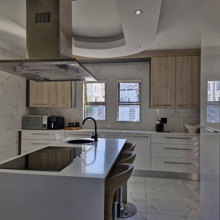 4 Bedroom Property for Sale in Savannah Country Estate Gauteng