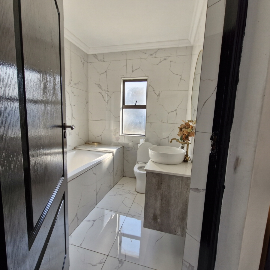4 Bedroom Property for Sale in Savannah Country Estate Gauteng