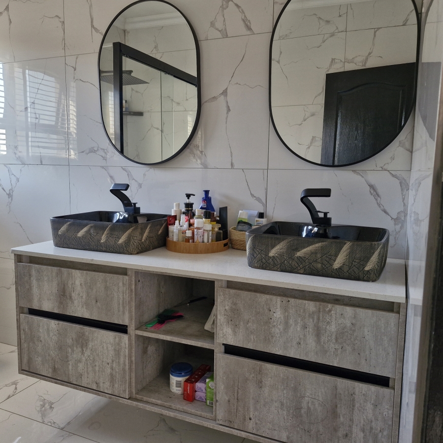 4 Bedroom Property for Sale in Savannah Country Estate Gauteng