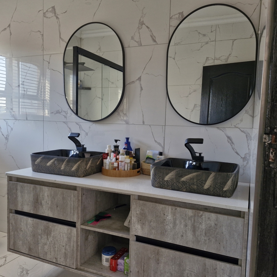 4 Bedroom Property for Sale in Savannah Country Estate Gauteng
