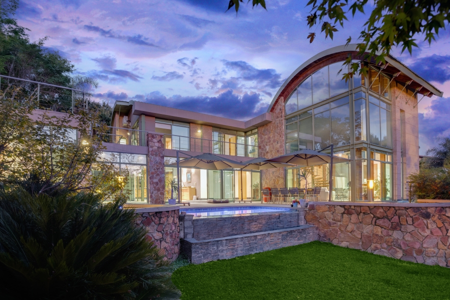 To Let 4 Bedroom Property for Rent in Fourways Gardens Gauteng