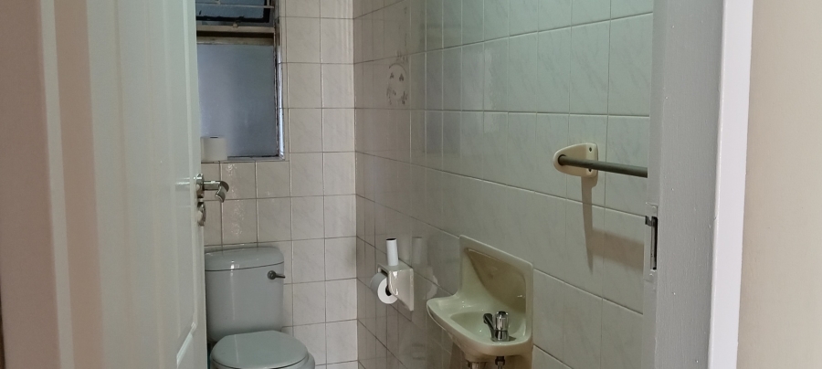 4 Bedroom Property for Sale in Petersfield Gauteng