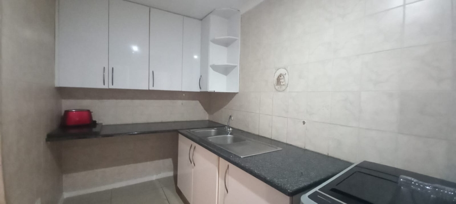4 Bedroom Property for Sale in Petersfield Gauteng