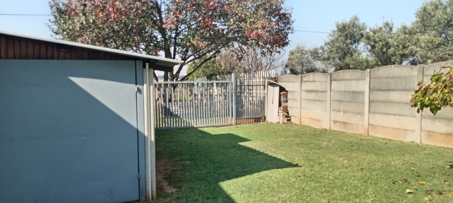 3 Bedroom Property for Sale in Casseldale Gauteng