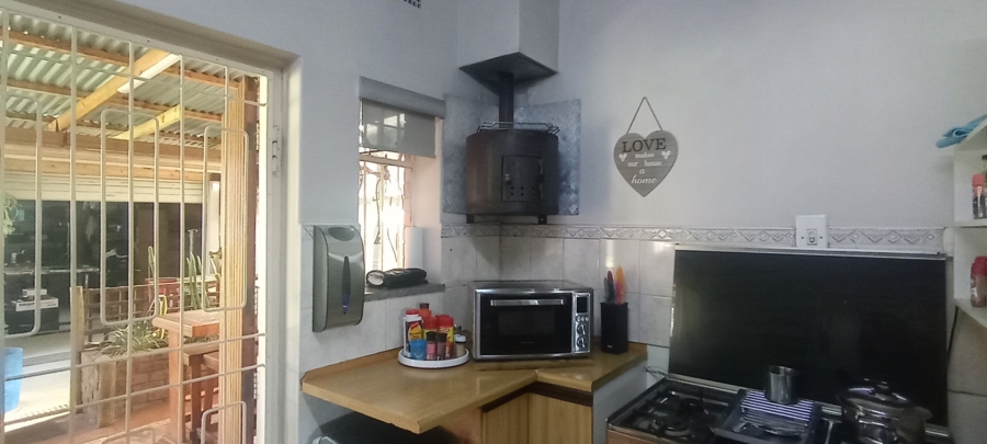 3 Bedroom Property for Sale in Casseldale Gauteng