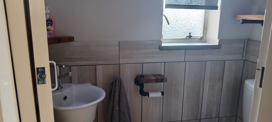 3 Bedroom Property for Sale in Casseldale Gauteng