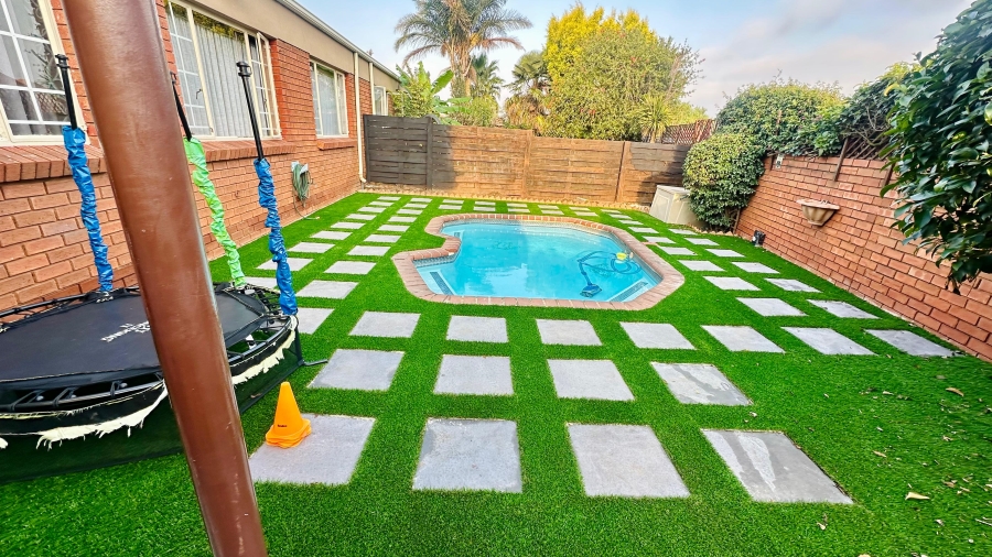 3 Bedroom Property for Sale in Witfield Gauteng