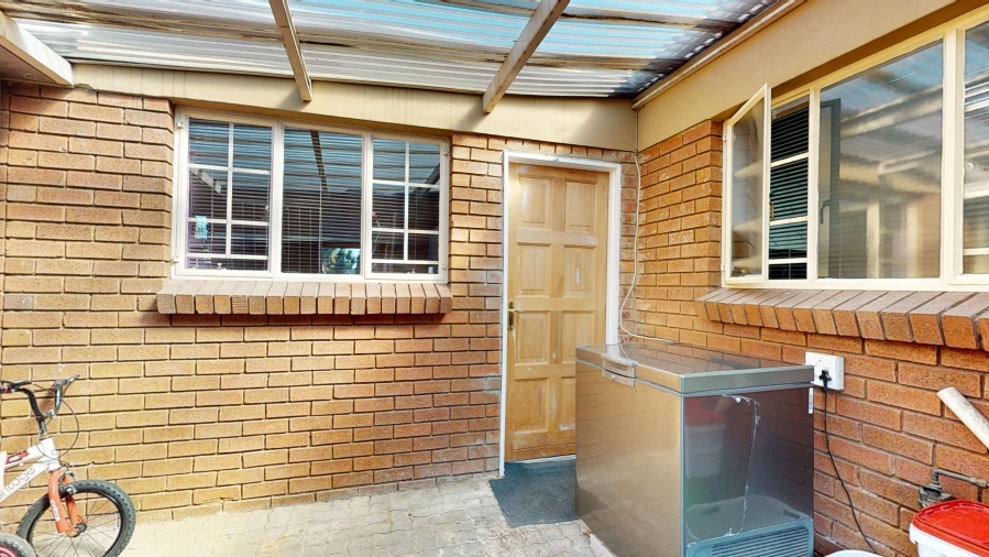 3 Bedroom Property for Sale in Witfield Gauteng