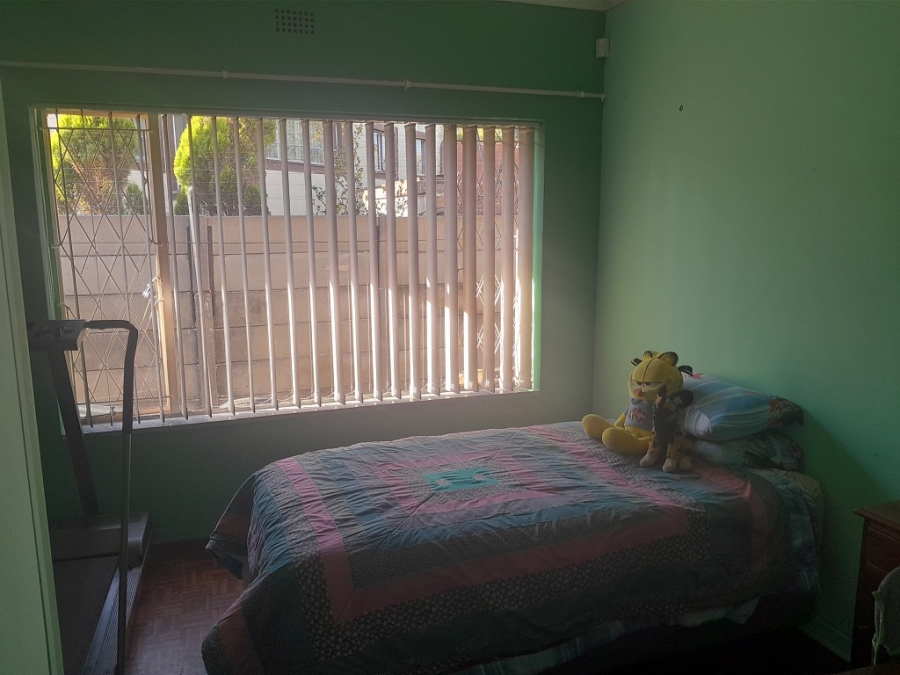 To Let 4 Bedroom Property for Rent in South Crest Gauteng