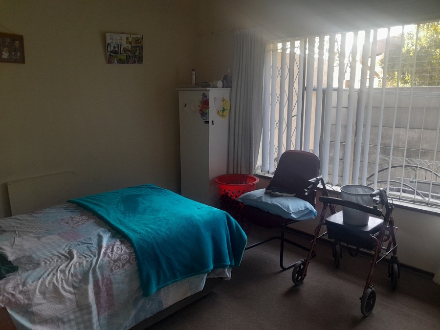 To Let 4 Bedroom Property for Rent in South Crest Gauteng