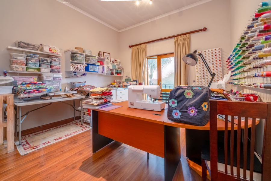 4 Bedroom Property for Sale in Lonehill Gauteng