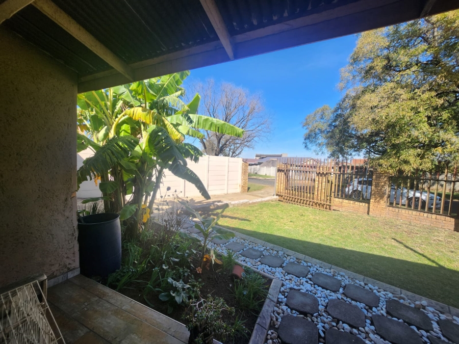 3 Bedroom Property for Sale in Minnebron Gauteng