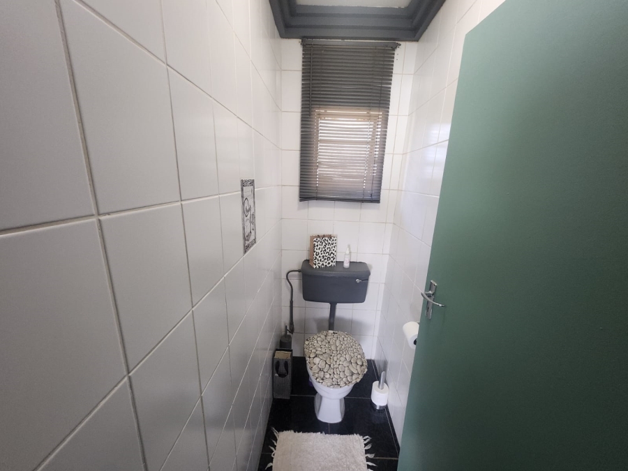 3 Bedroom Property for Sale in Minnebron Gauteng