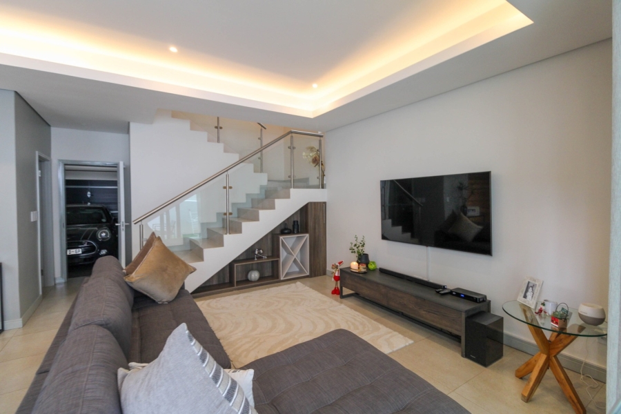 3 Bedroom Property for Sale in Bryanston Gauteng