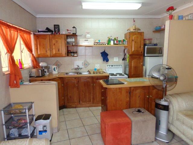 6 Bedroom Property for Sale in Birchleigh Gauteng