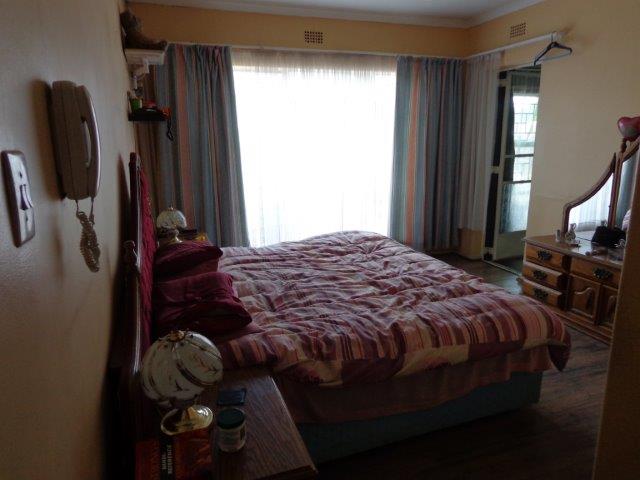 6 Bedroom Property for Sale in Birchleigh Gauteng