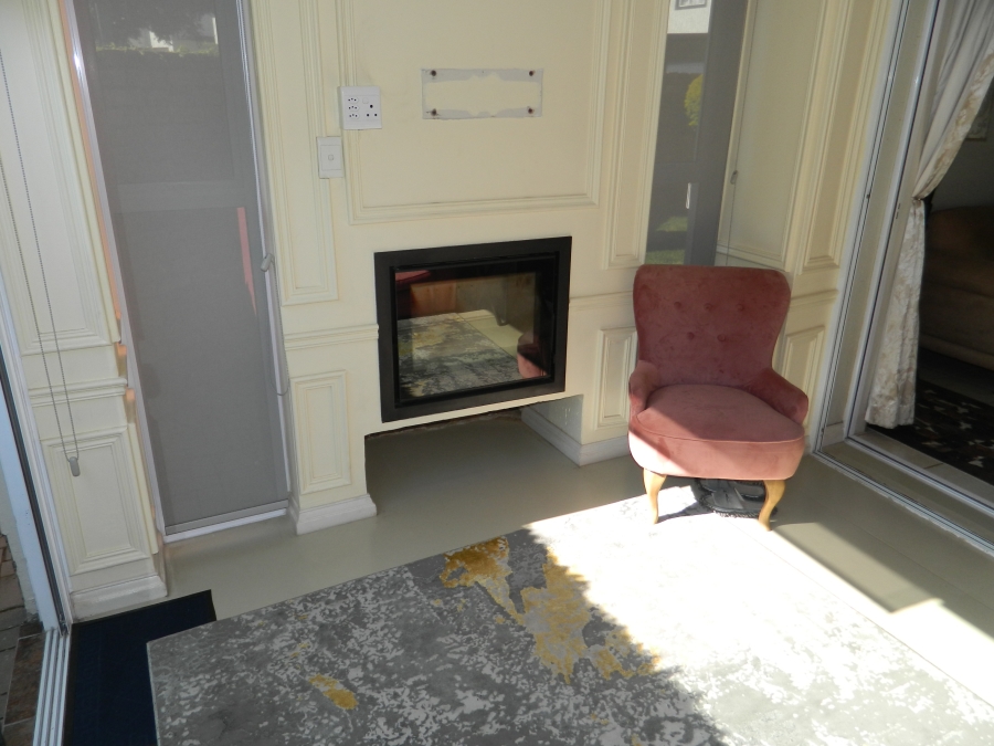 To Let 3 Bedroom Property for Rent in Hazeldean Gauteng