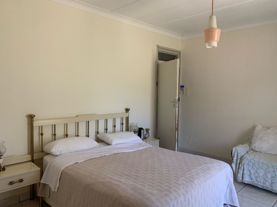 3 Bedroom Property for Sale in Westonaria Gauteng