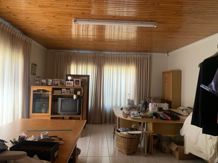 3 Bedroom Property for Sale in Westonaria Gauteng