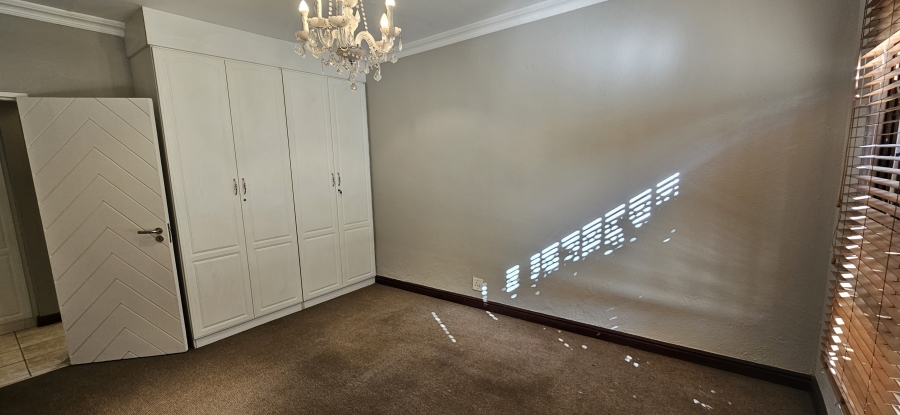 4 Bedroom Property for Sale in Meyersdal Gauteng