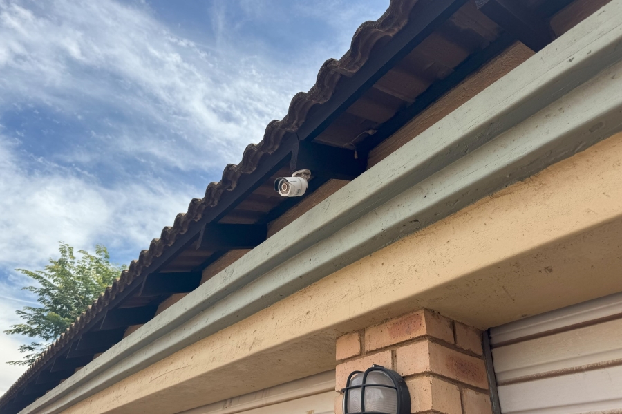 3 Bedroom Property for Sale in Die Hoewes Gauteng