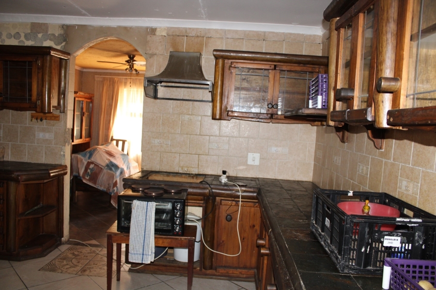 3 Bedroom Property for Sale in Lotus Gardens Gauteng