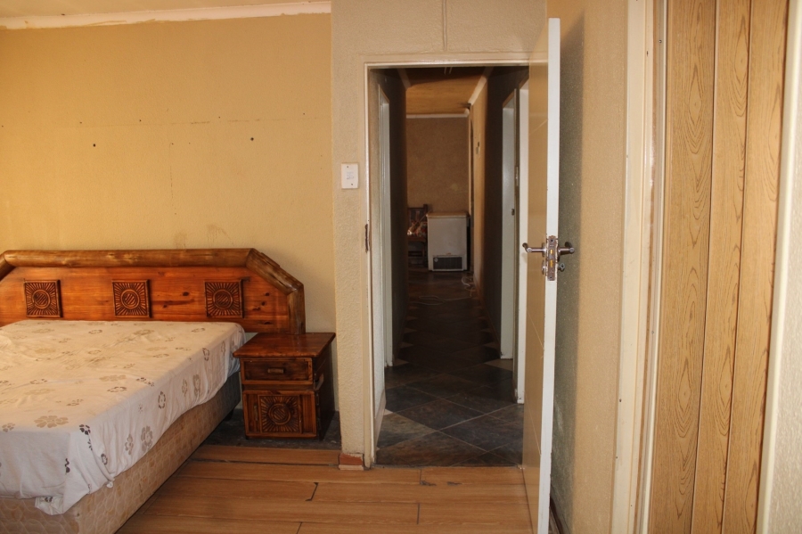 3 Bedroom Property for Sale in Lotus Gardens Gauteng