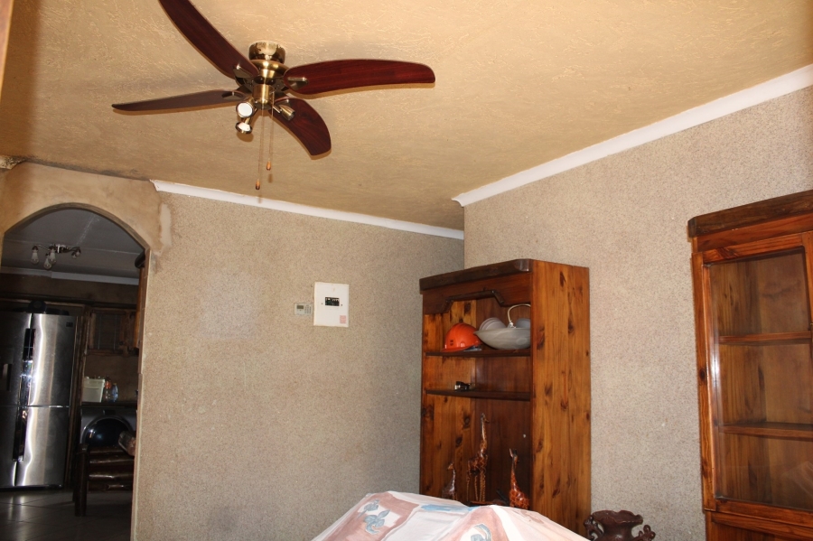 3 Bedroom Property for Sale in Lotus Gardens Gauteng