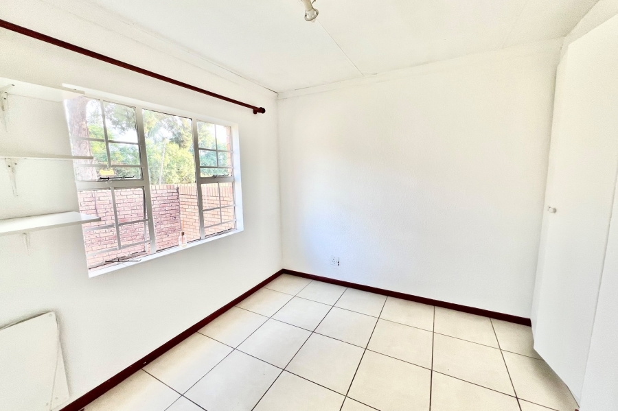 To Let 2 Bedroom Property for Rent in Halfway Gardens Gauteng